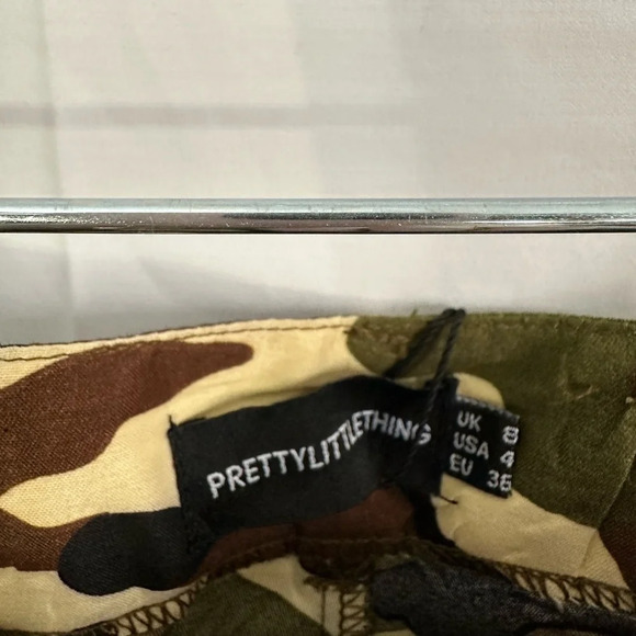 Pretty Little Thing Women Camo Print Cargo Trousers Joggers Khaki/Green Sz 4 NWT - Picture 7 of 8